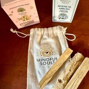Mindful Souls Incense, Essential Oil and Palo Santo Set🪷